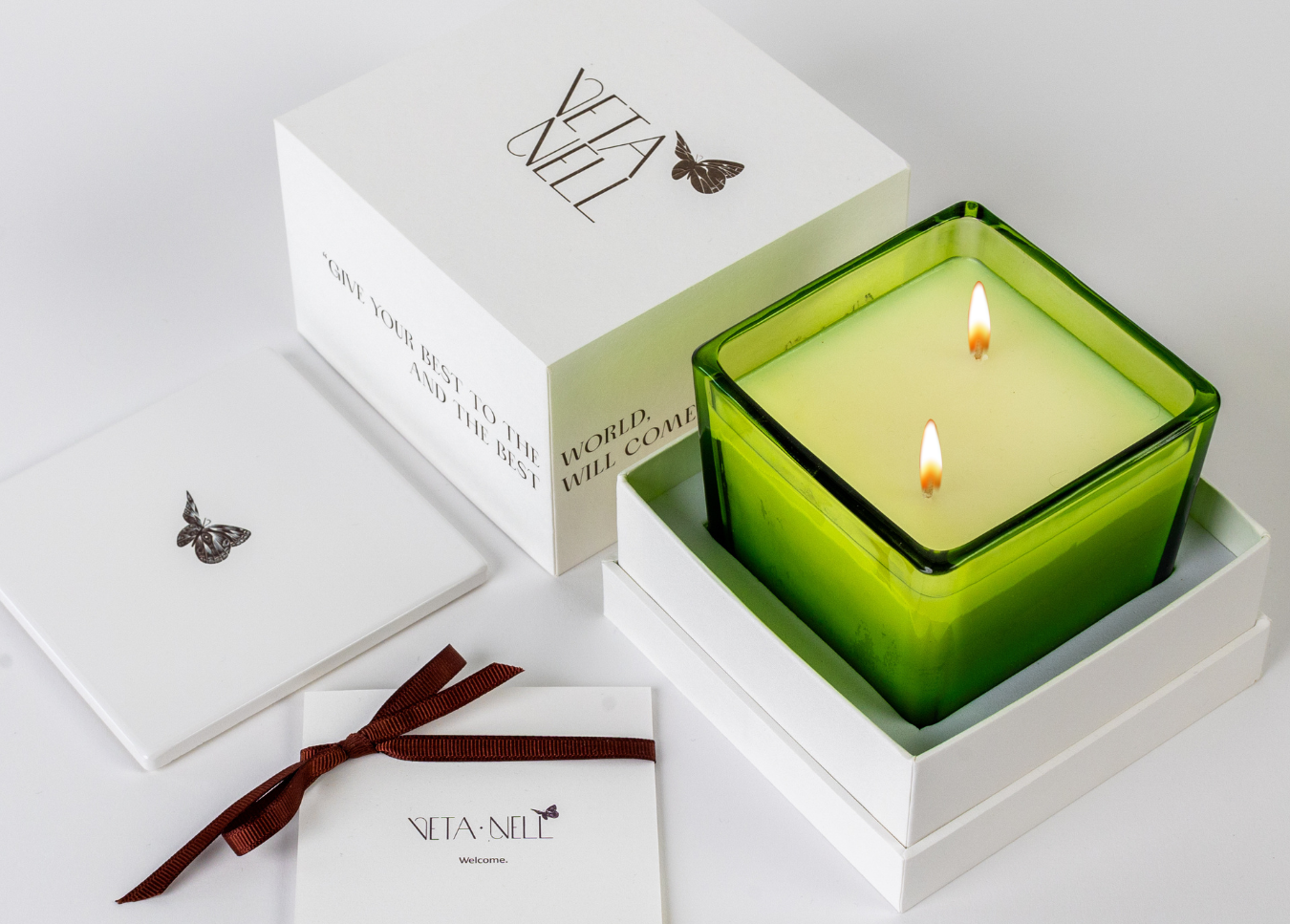 Business Gifts in 2025: Why Wine Isn’t the Best Gift (And What to Give Instead:)